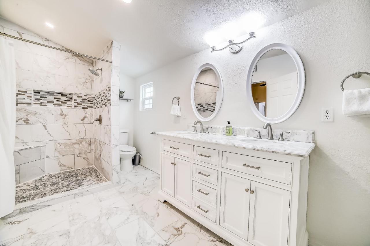 Midtown Modern Farmhouse ซานอันโตนิโอ ภายนอก รูปภาพ